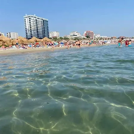 Faleza Nord De Lux Nou Pe Malul Marii Constanta
