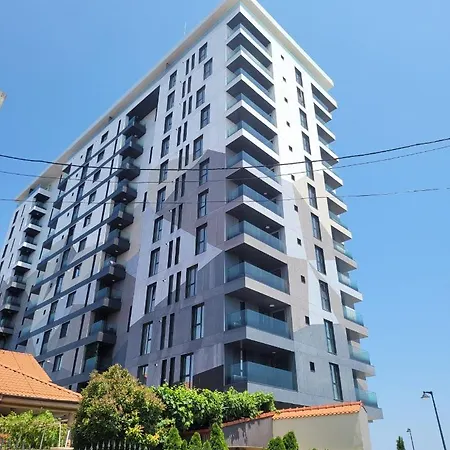 Faleza Nord De Lux Nou Pe Malul Marii Апартаменты *