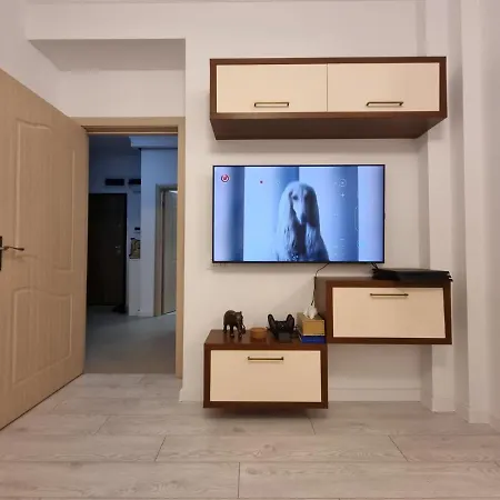 Faleza Nord De Lux Nou Pe Malul Marii *